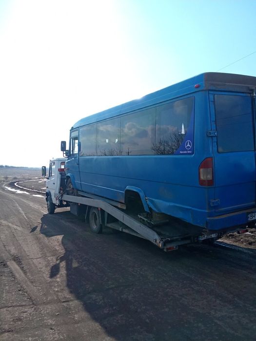 Продам Эвакуатор Мерседес варио 814 євакуатор варіо vario