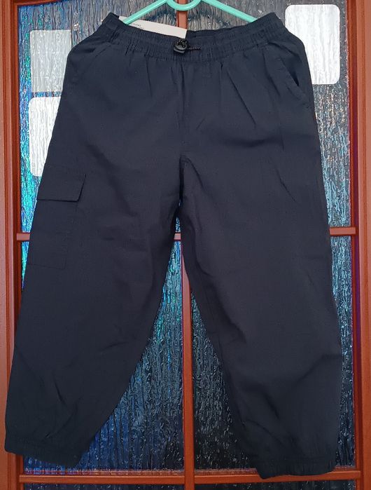 Spodnie dla chłopca, r 110/116