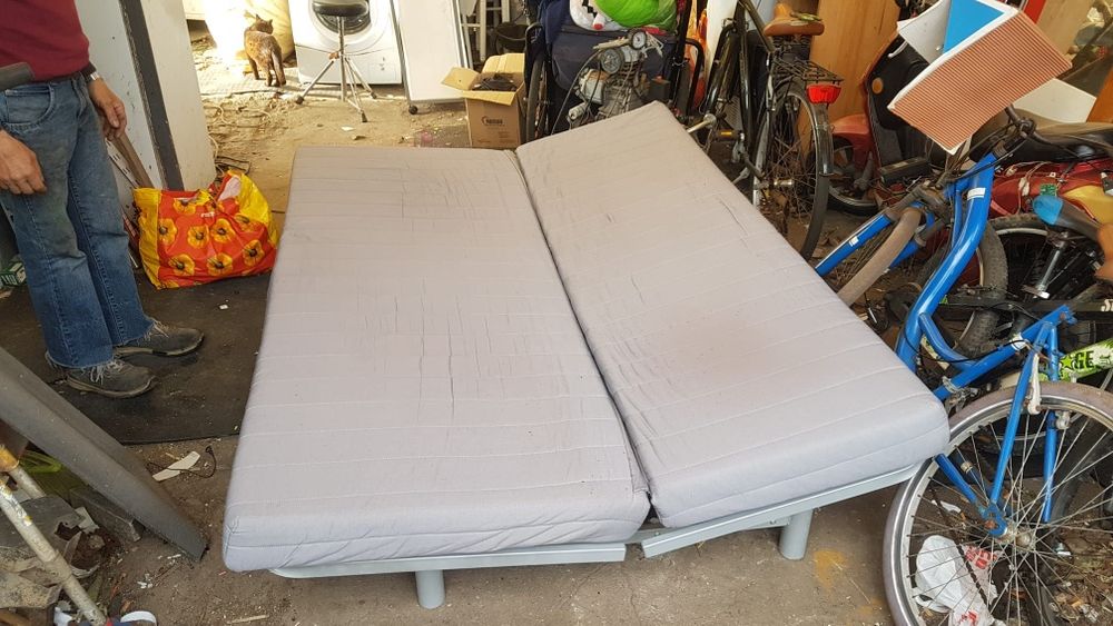 Sofá cama ikea bom estado