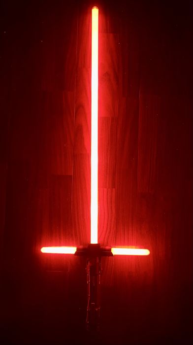 Star Wars Force FX Elite Supreme Leader Kylo Ren Lightsaber