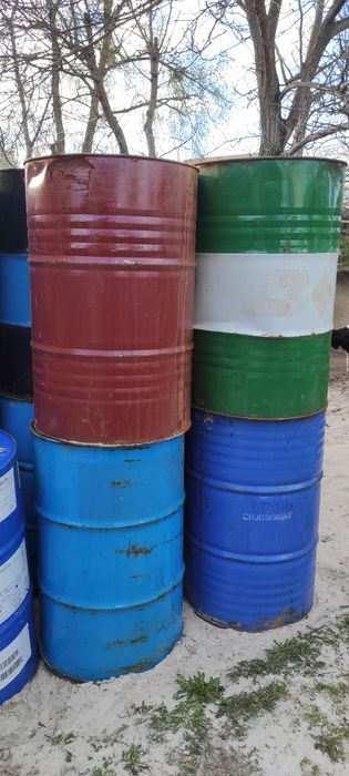Бочки 200 літрів