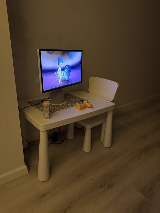 Стіл та стілець Ikea Mammut