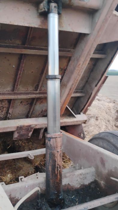 Przyczepka wywrotka jednoosiowa