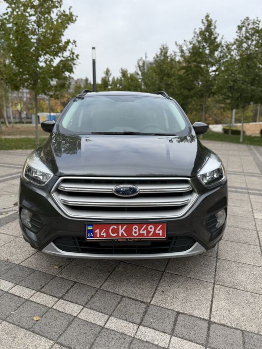 Продам Ford Escape (Kuga) без дтп та перекрасів