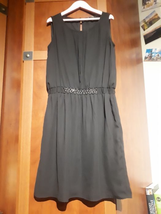 Czarna sukienka Top Secret