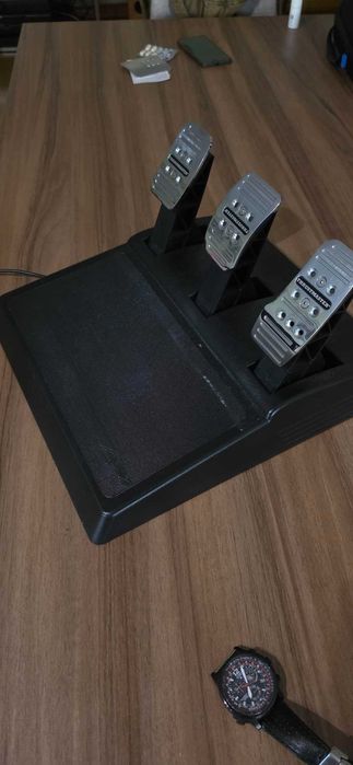 Pedais Thrustmaster T3PAGT