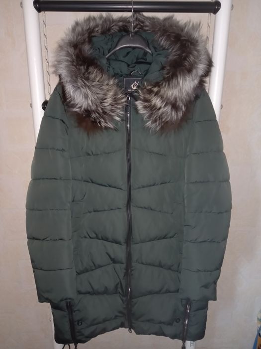 Пуховик жіночій розмір 48