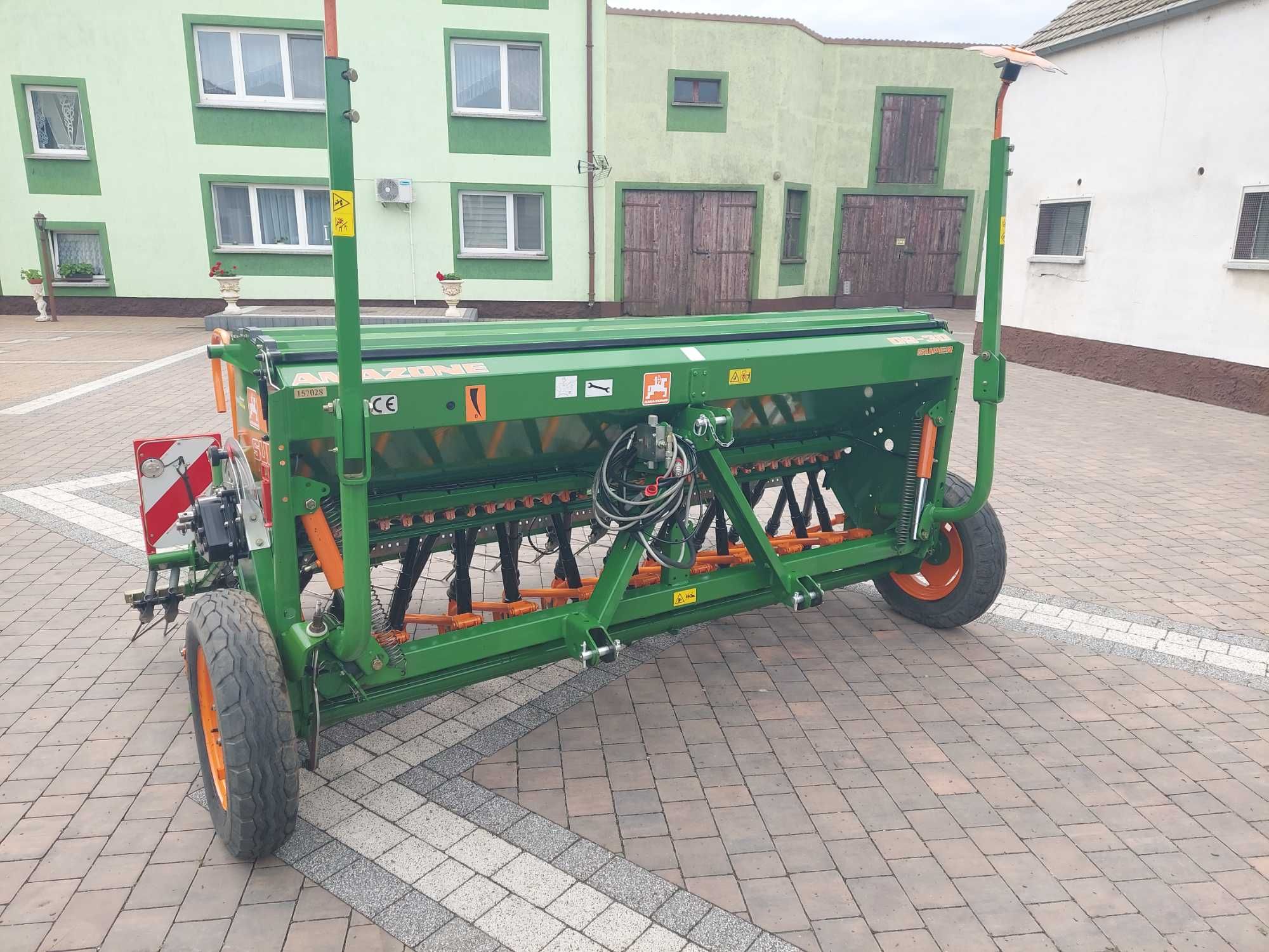 Siewnik AMAZONE  D8 SUPER  D9, szer.3m i talerzowy
