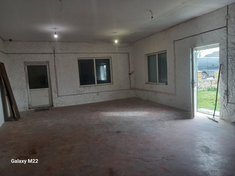 Магазин район дроздовка возле дороги