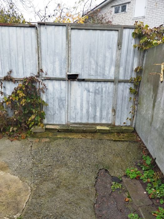 Здам частину дому (5 кутів)