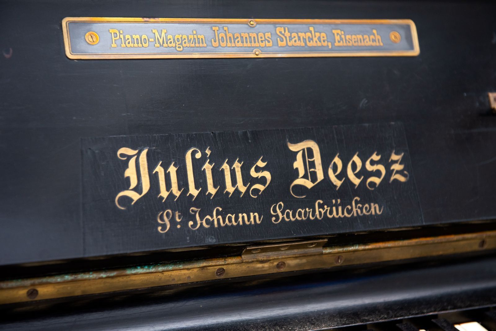 Продам піаніно Bulins Deese