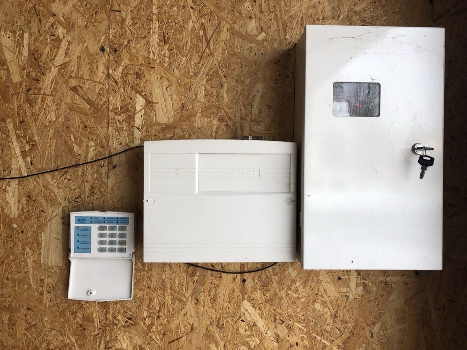 Продам Цегляний Утеплений Гараж з сигналізацією