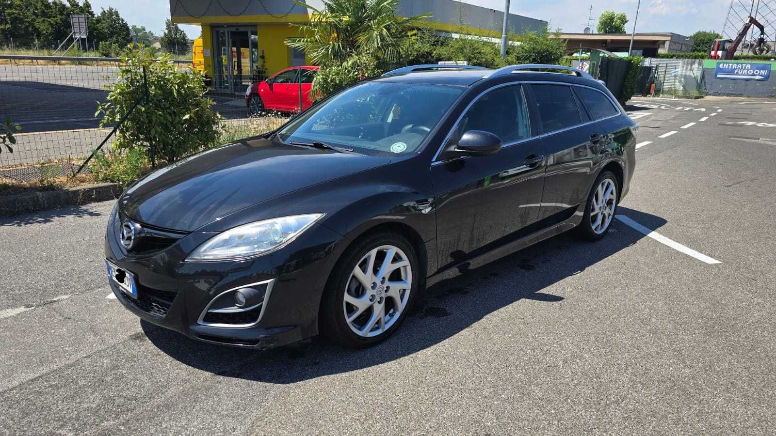 Mazda 6, 2,2 Diesel Bogata wersja Bez Korozji Uszkodzona !!
