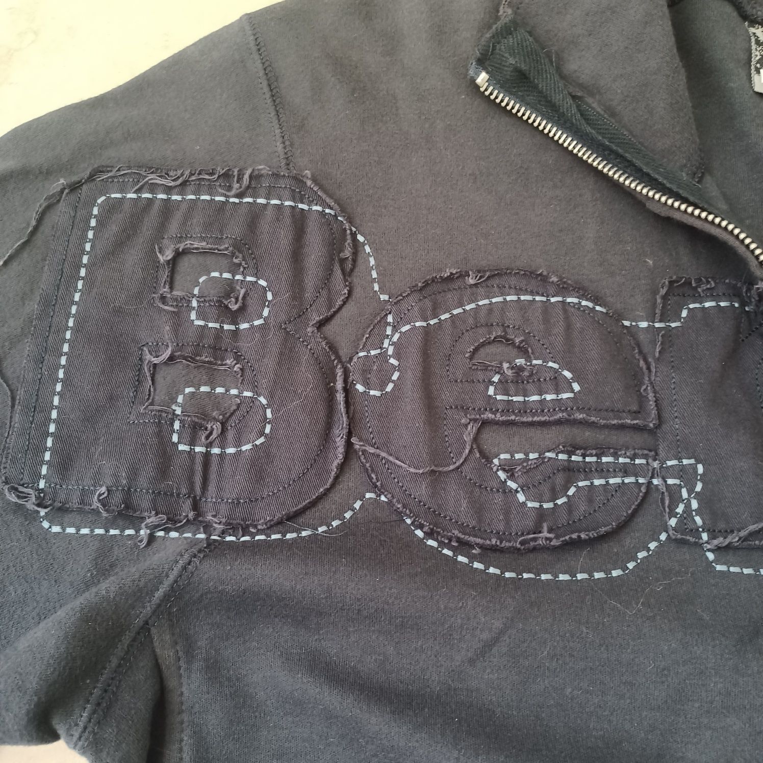Bluza BENCH z cinkiej bawełny zadbana M
