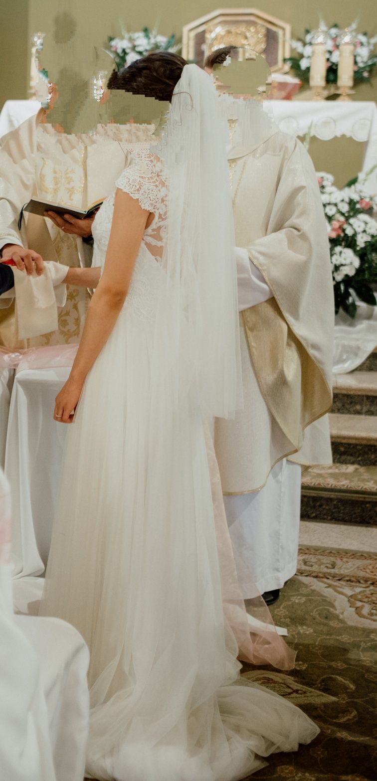 Suknia ślubna Lillian West 6514