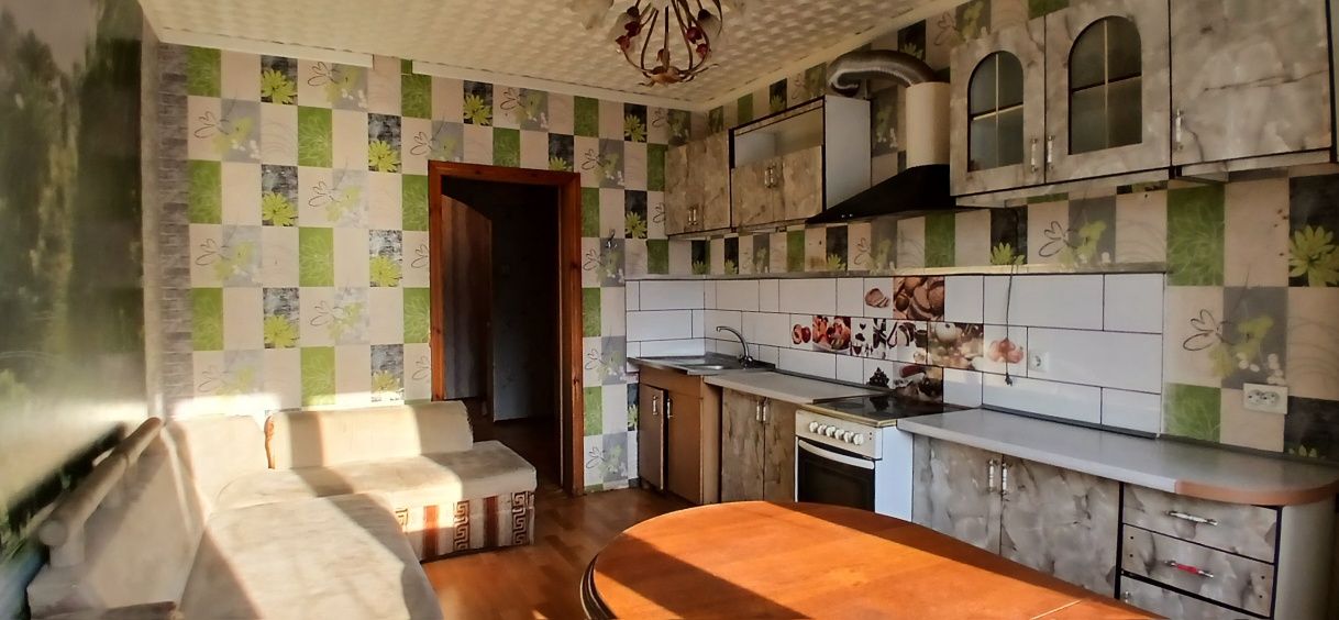Продаж 3х кімнатної квартири 95кв.м,Харківська, Драгоманова 1Е