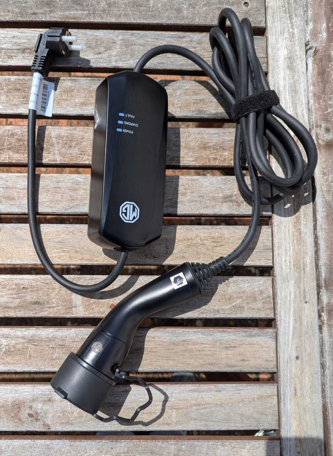 Carregador doméstico MG - AC - 5m (NOVO)