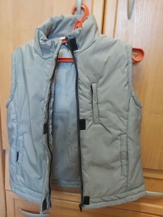 Продам жилет . L
