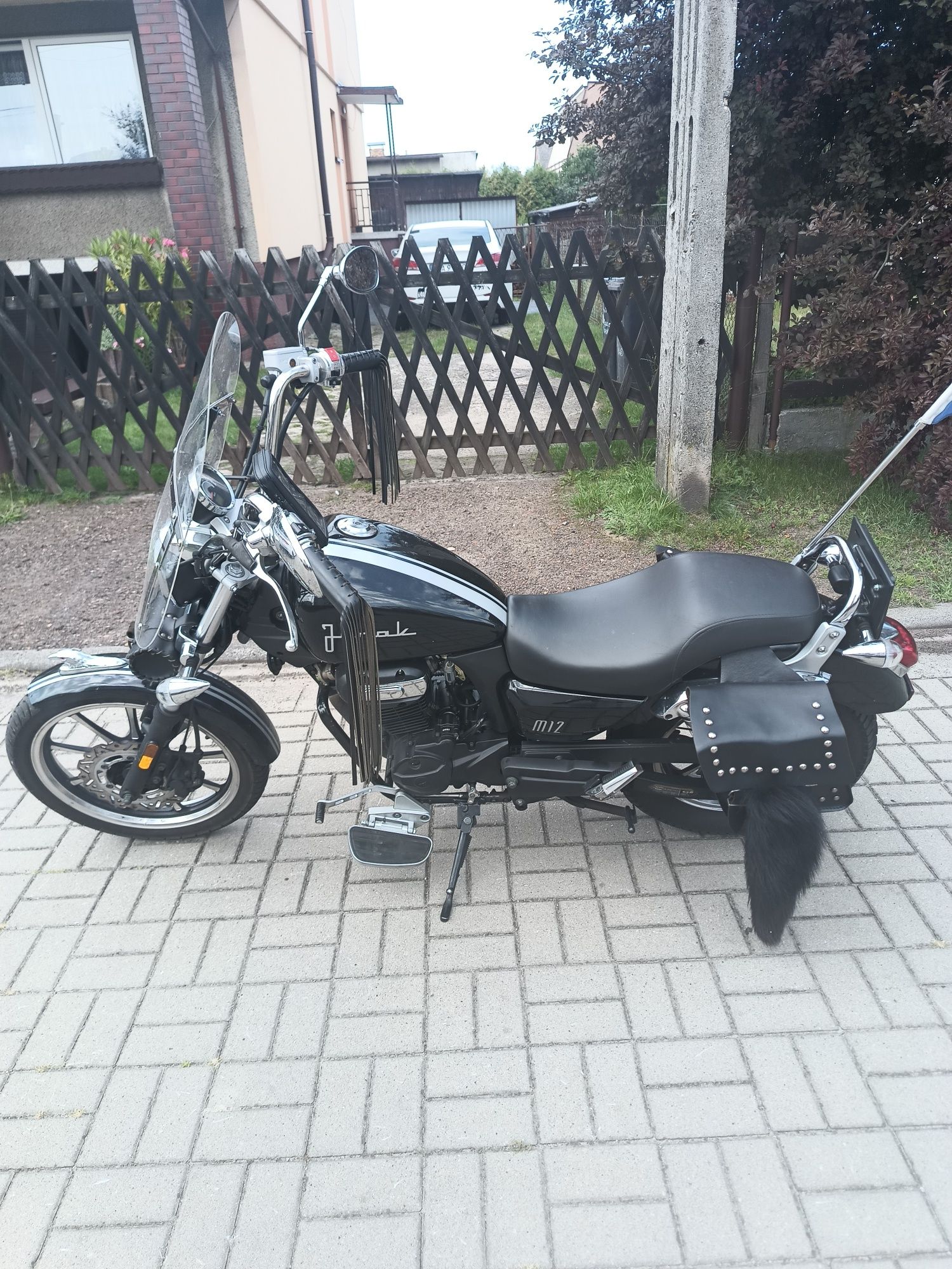 Motocykl Junak M12
