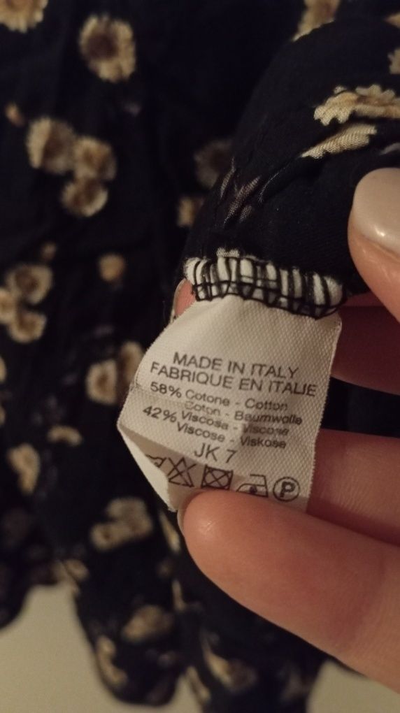 Letnia sukienka czarna na ramiączkach bawełna wiskoza Brandy Melville
