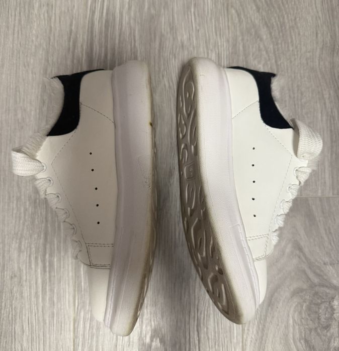 Кроссовки кеды 32