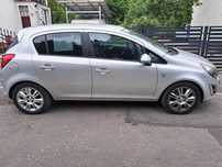 Samochód osobowy Opel Corsa