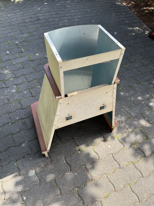 Okap kuchenny z silnikiem – używany, sprawny – WYCIĄG 270 m³/h