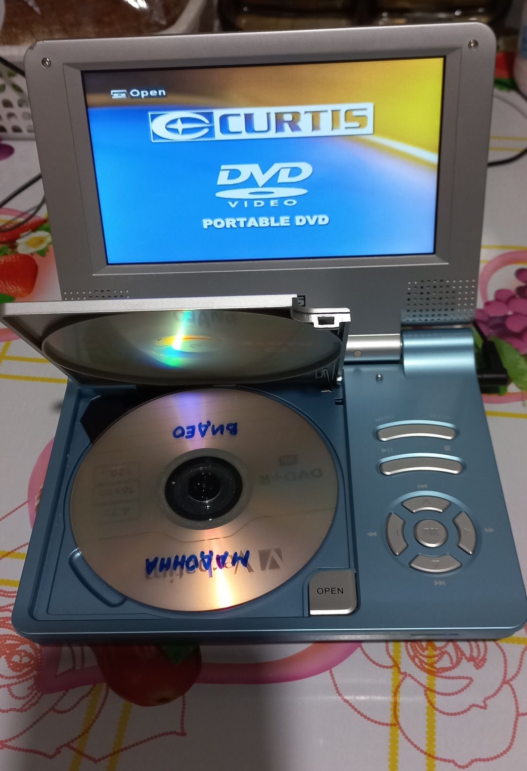 DVD CURTIS DVD7015UK, 7 дюймів, ОЛХ доставка