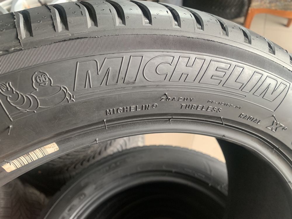 Комплект літніх шин 225/50/18 95V Michelin PRIMACY 3