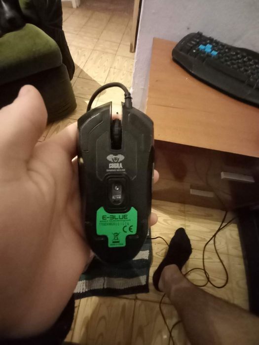 Vendo Acer Aspire TC-780 + teclado e rato Cobra