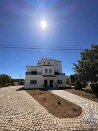 Casa / Villa T6 em Faro de 604,00 m2