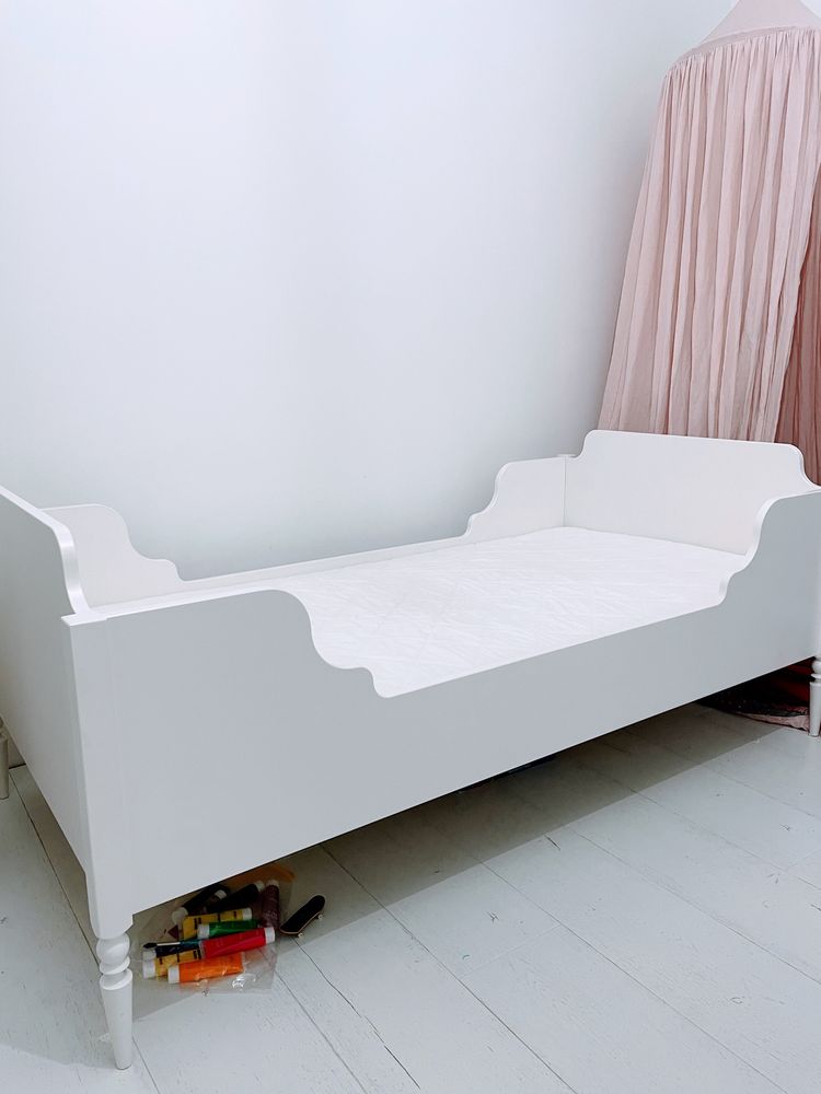 Łóżko dla księżniczki So Close Łóżko Florence Junior 160x80