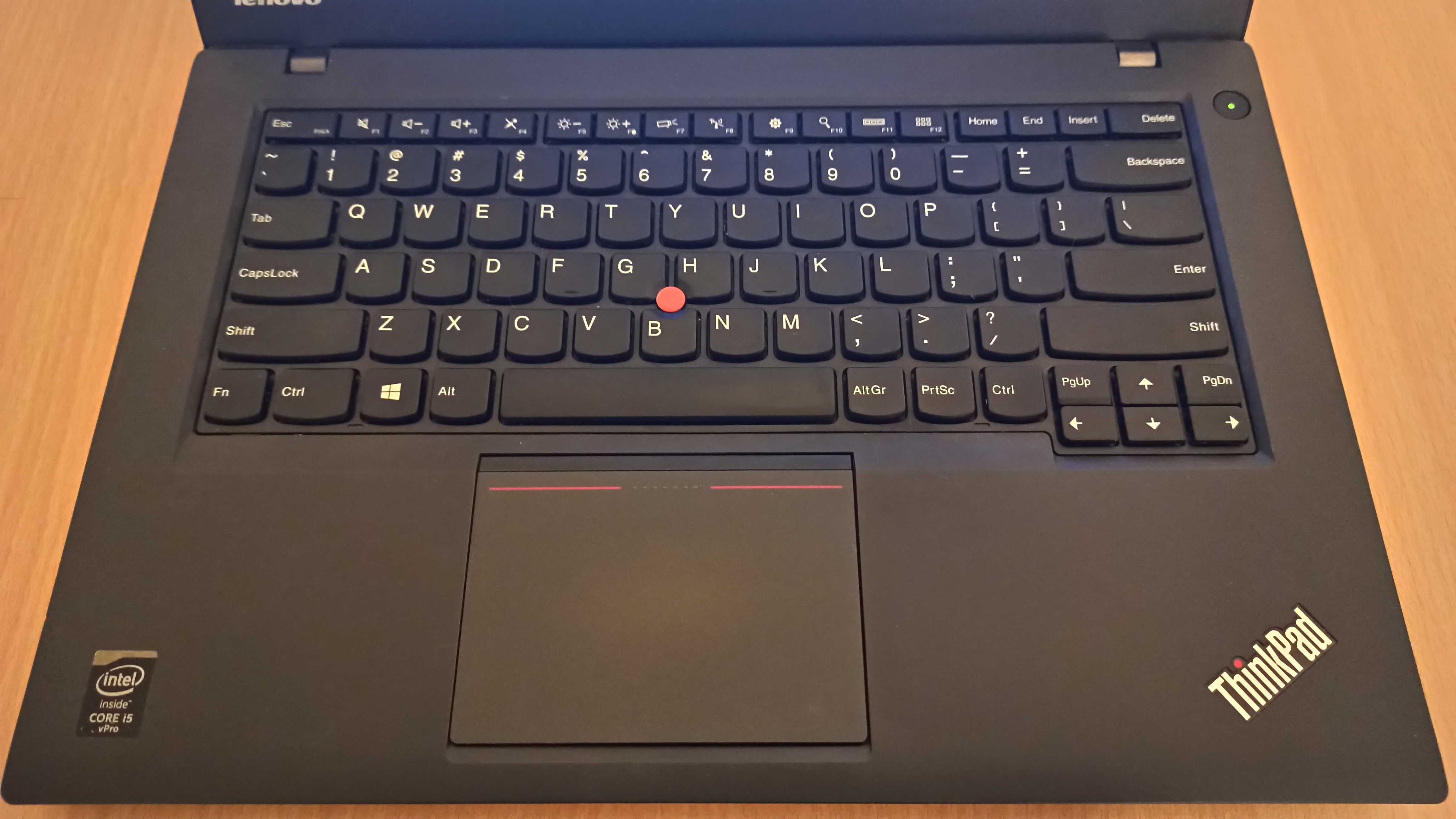 Laptop Lenovo/T 440/i5 4300U/8 GB RAM/240 GB SSD/Win 10 PRO