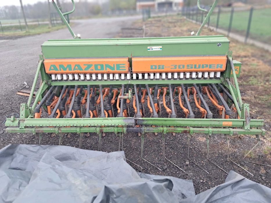 Siewnik Amazone D8 talerzowy