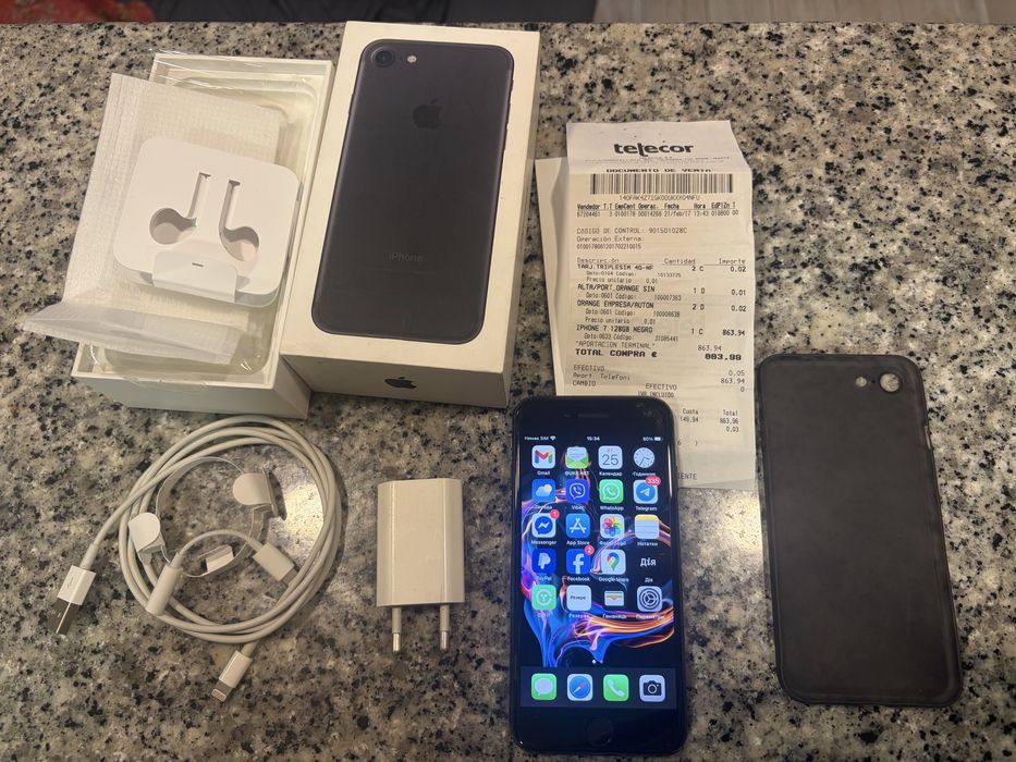 iPhone 7 128Gb black