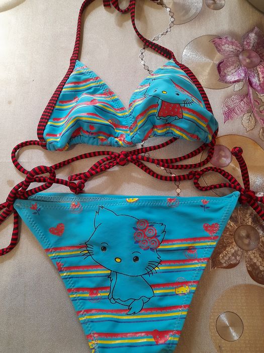 Продам купальник детский на 3 -4 года