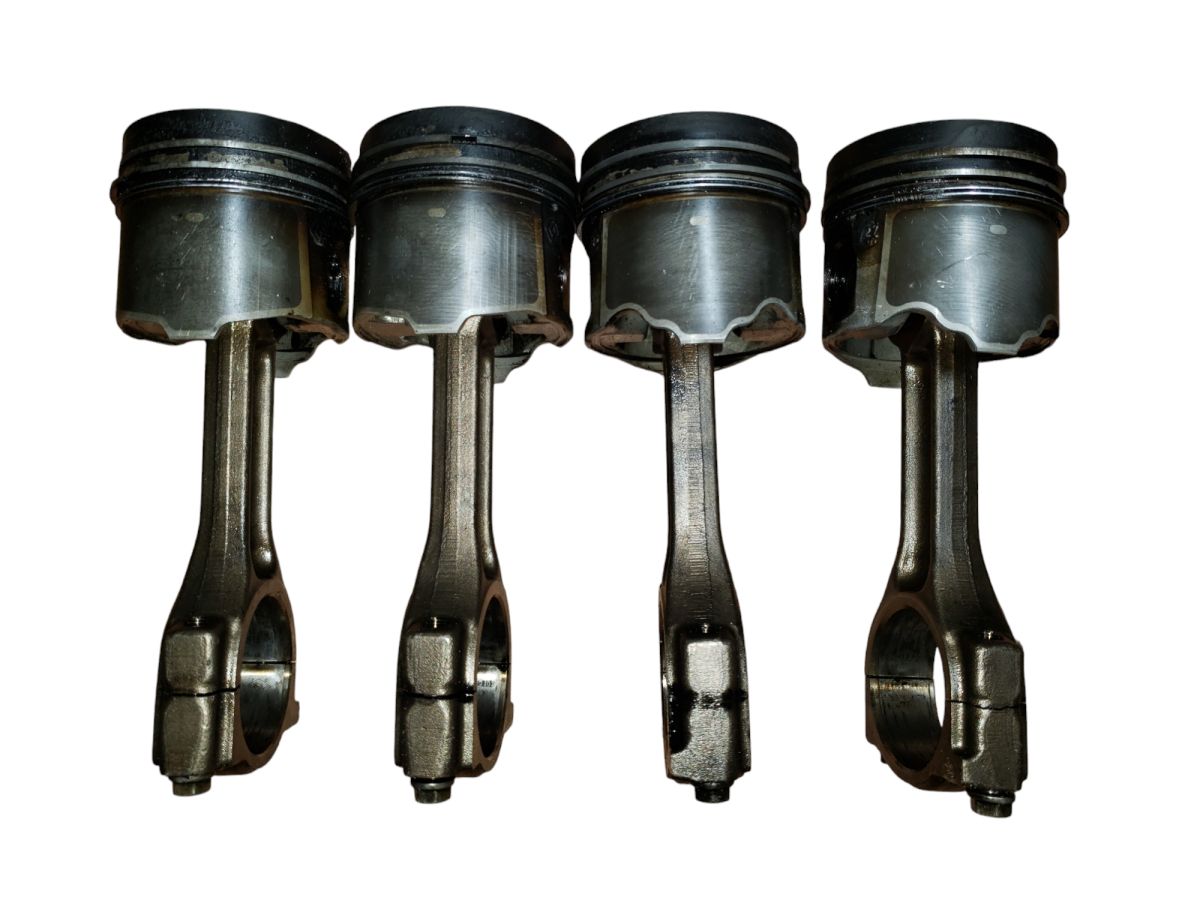 шатун + поршень F9QB Suzuki Grand Vitara 2005-2015 1.9 td разборка