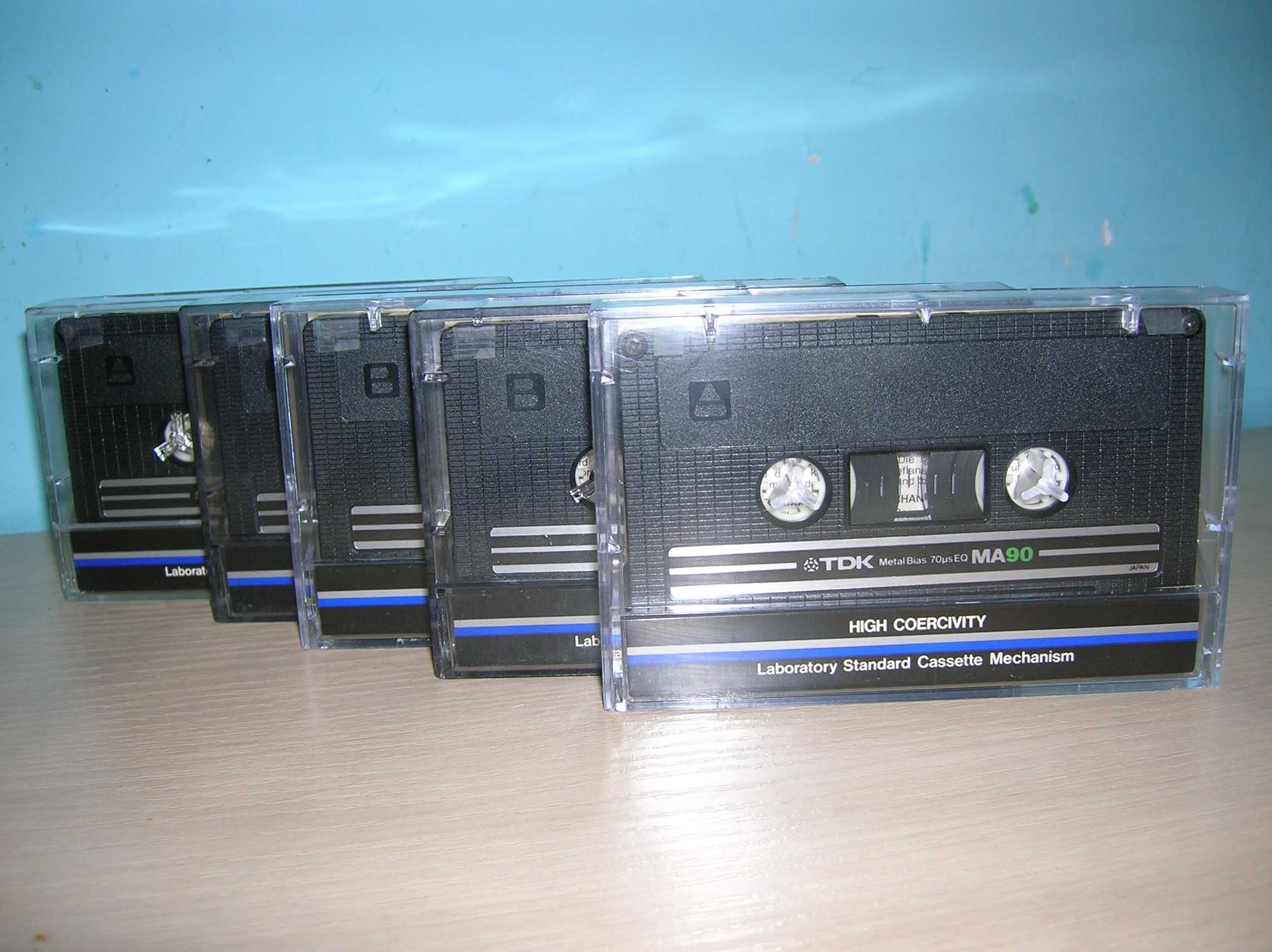 Magnetofonowe kasety TDK MA 90 typ IV metal