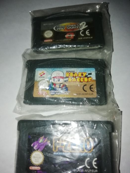 3 jogos game boy