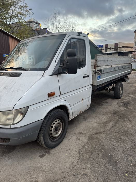 Mercedes-Benz Sprinter 2005