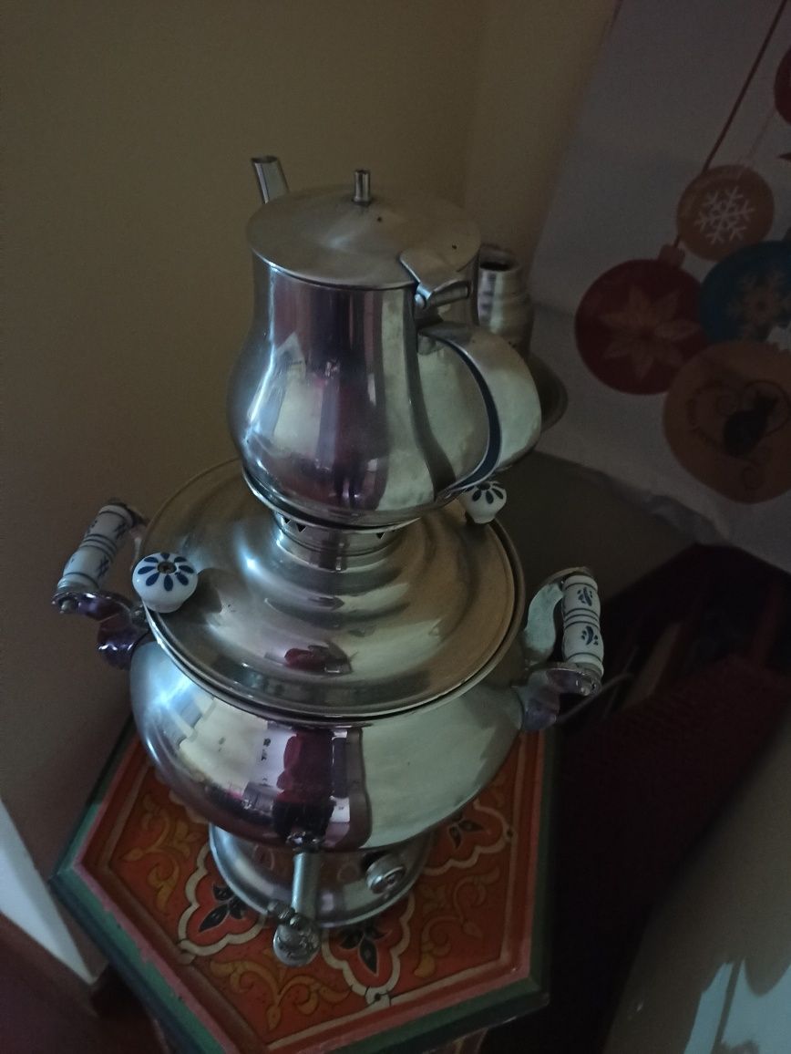 Samovar para decoração