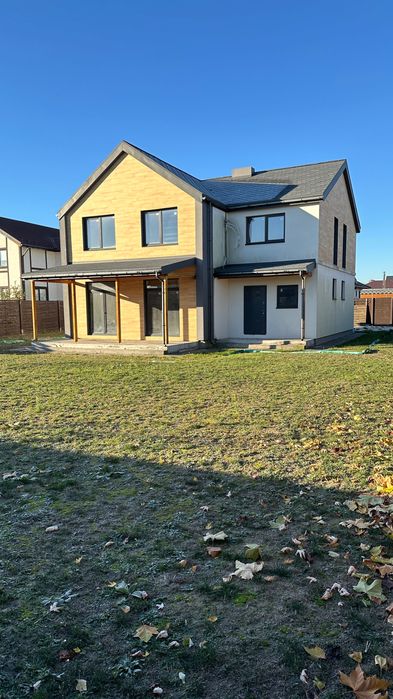 Готовий будинок 220м² в КМ Вишневий Хуторок 6км від Києва від власника