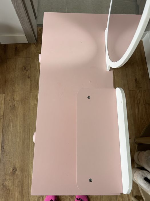 Toaletka dla dziewczynki