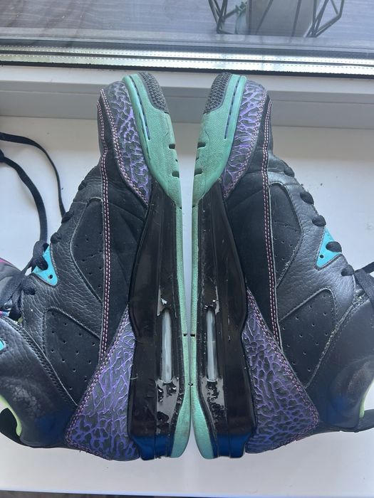 Оригінальні кросівки Jordan