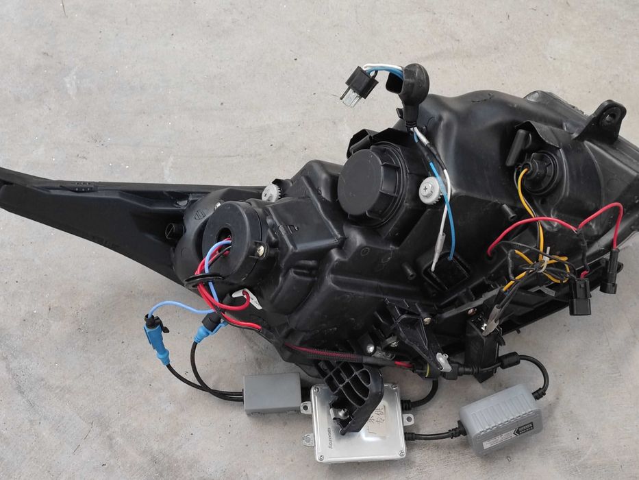 Faróis e piscas LED - frente e trás Chevrolet Cruze 2009