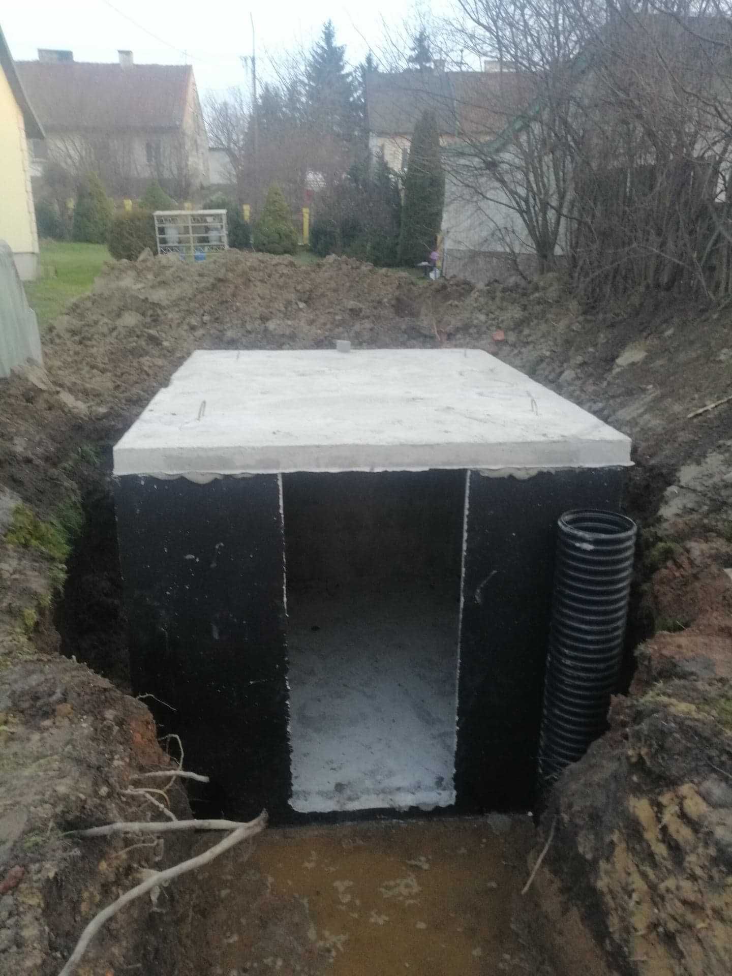 Piwnica betonowa schron spiżarka szambo Tykocin Łomża