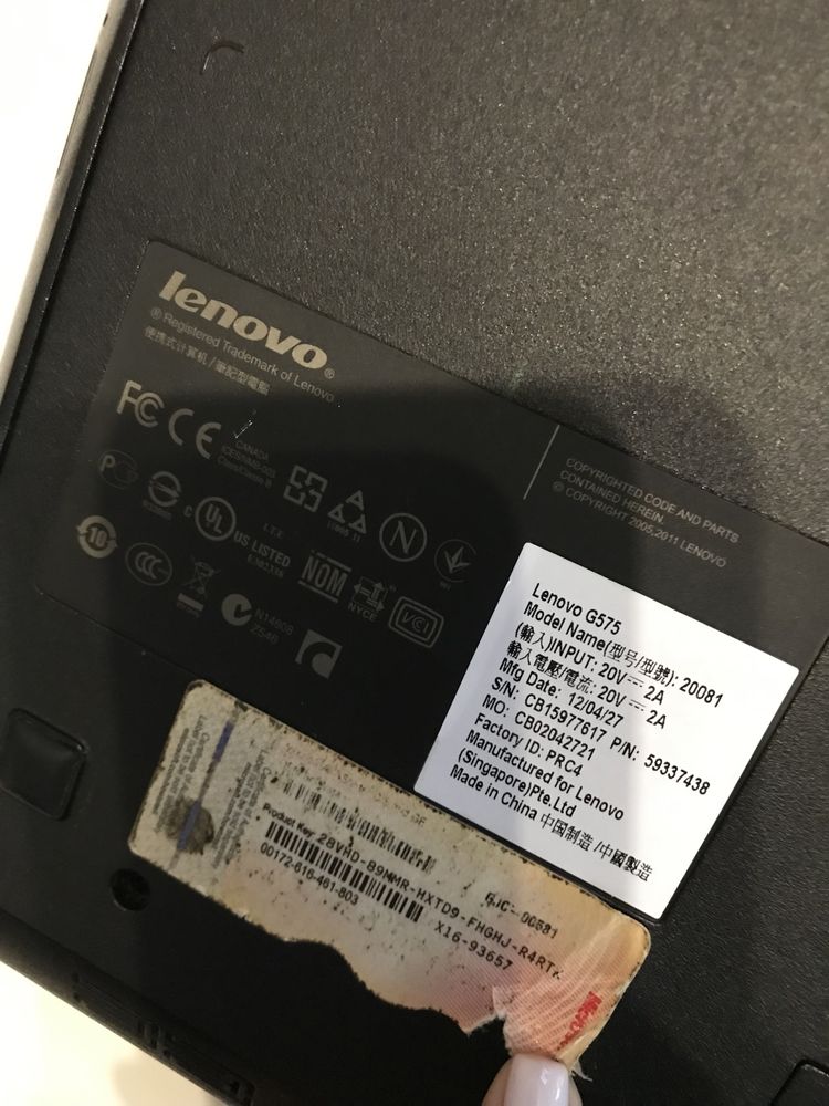 Продам бу ноутбук Lenovo G575