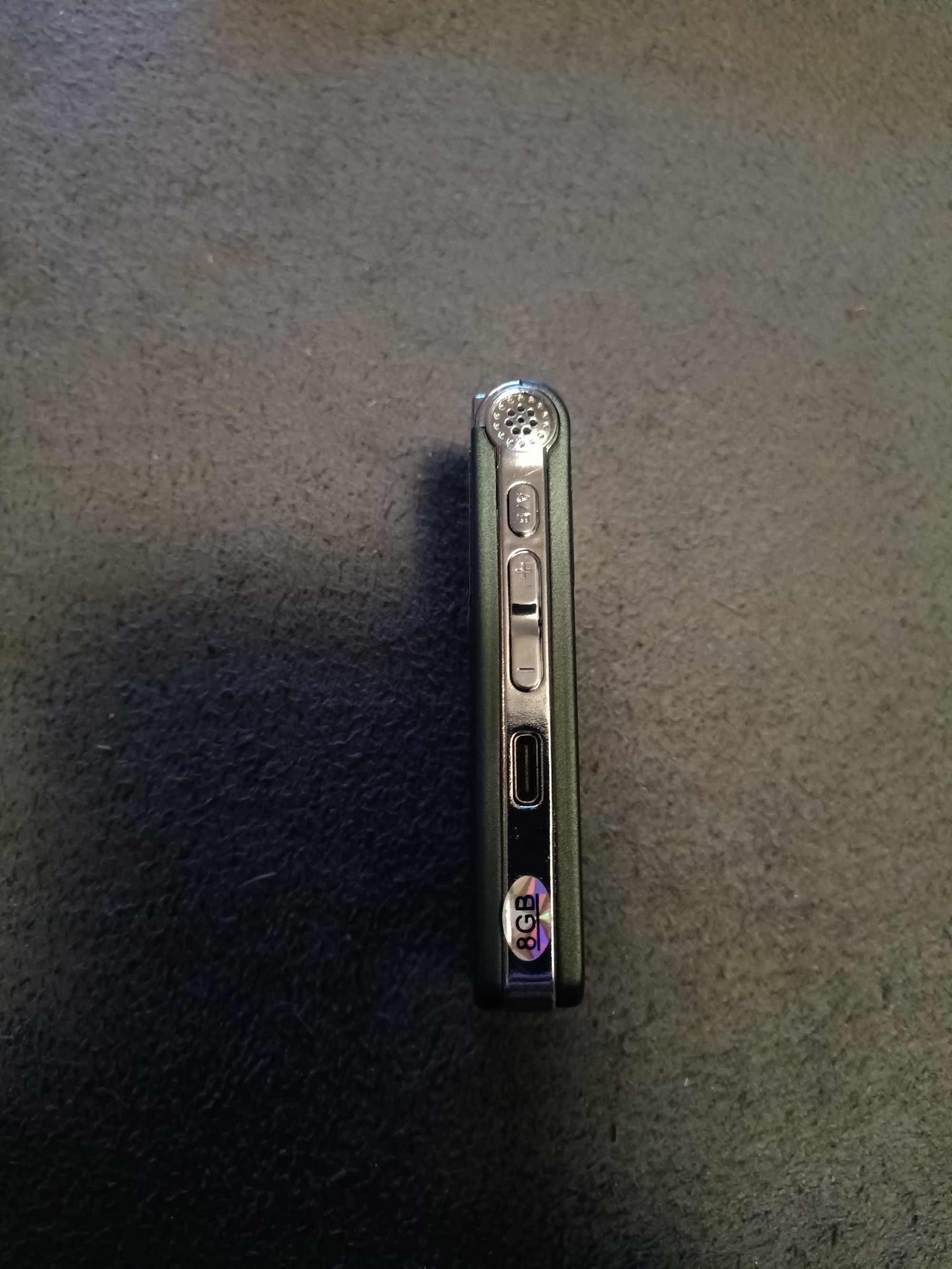Dyktafon cyfrowy mikrofon rejestrator dźwięku głosu audio pamięć 8GB