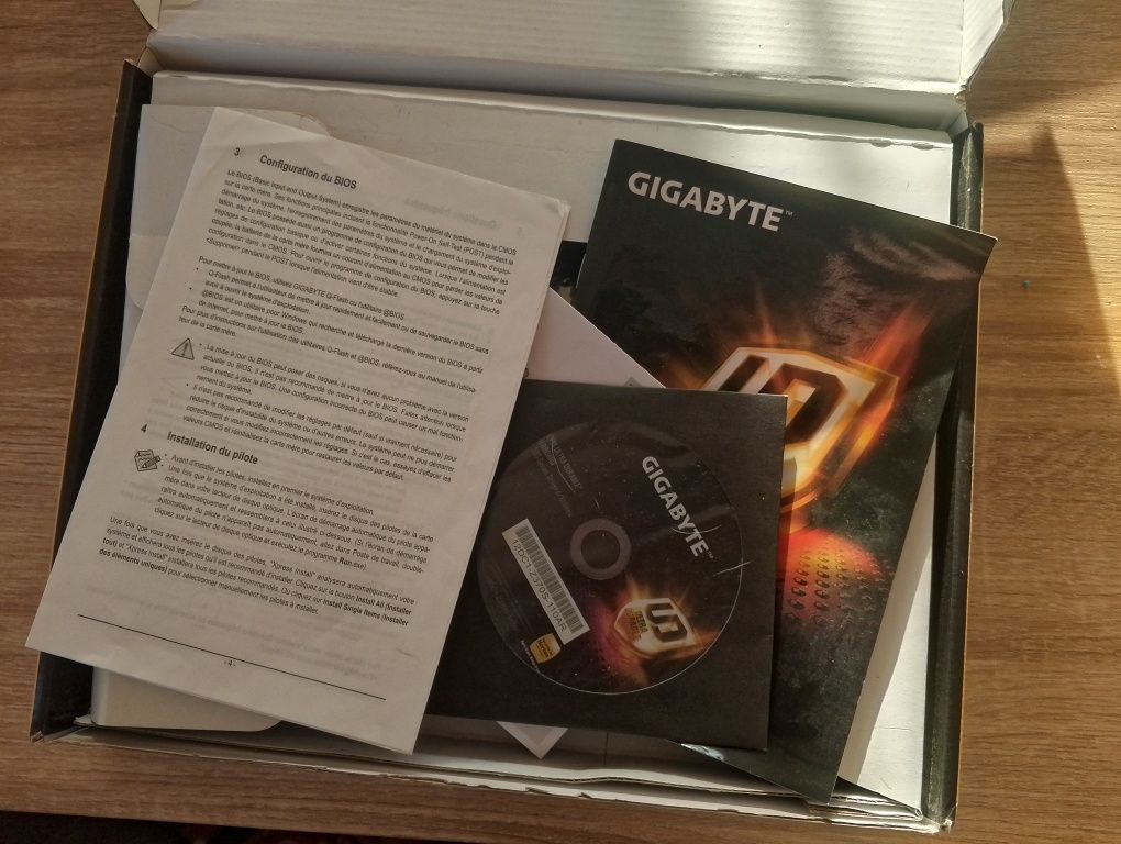 Gigabyte z370 hd3 + intel core i5 9600k