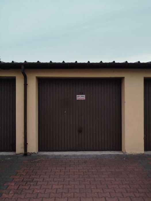 Wynajme Garaż Głowno Plac Wolnosci, ul Strażacka schowek skrytka magaz